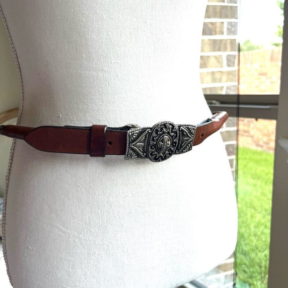 Vintage Chicos Belt Brown Genuine Leather Buckle Unique Southwest Braided Belt - Picture 6 of 14
